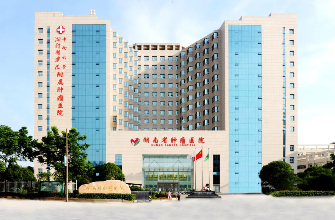 龍新凈水【服務案例】專業(yè)提供智慧醫(yī)院水系統(tǒng)整體解決方案制造商